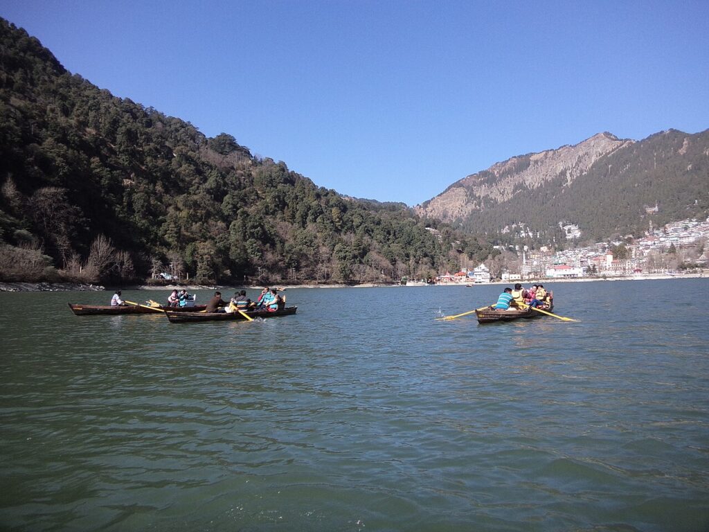 Nainital lake uttarakhand india.jpg