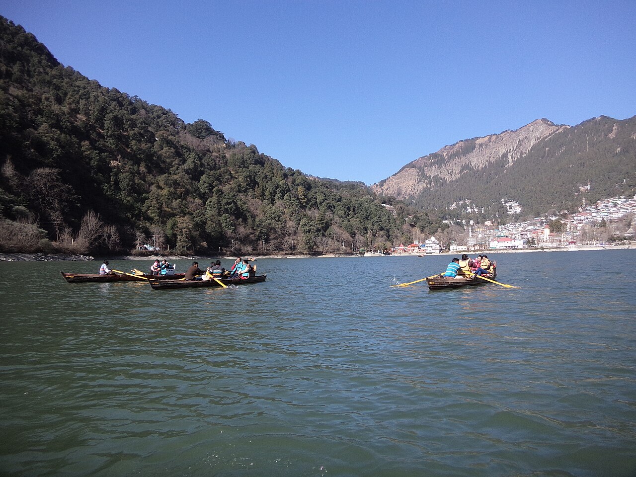 Nainital lake uttarakhand india.jpg