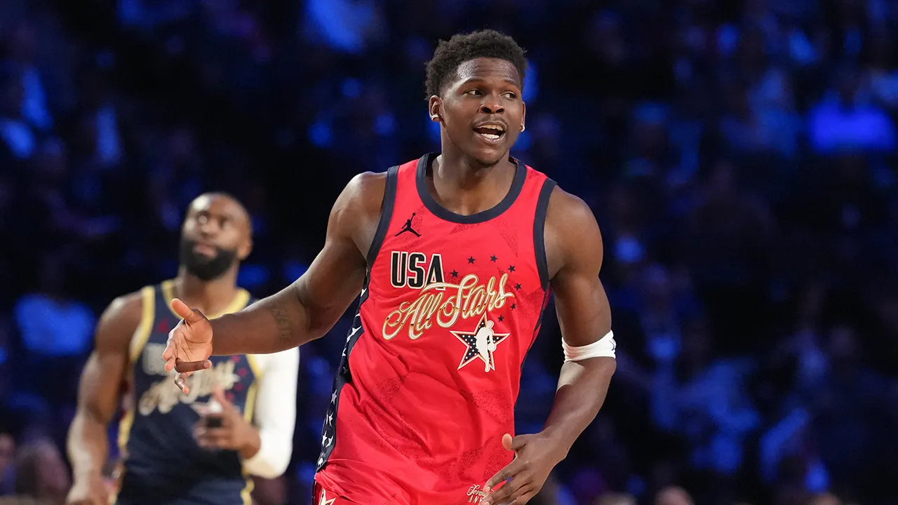 anthony edwards all star.jpg