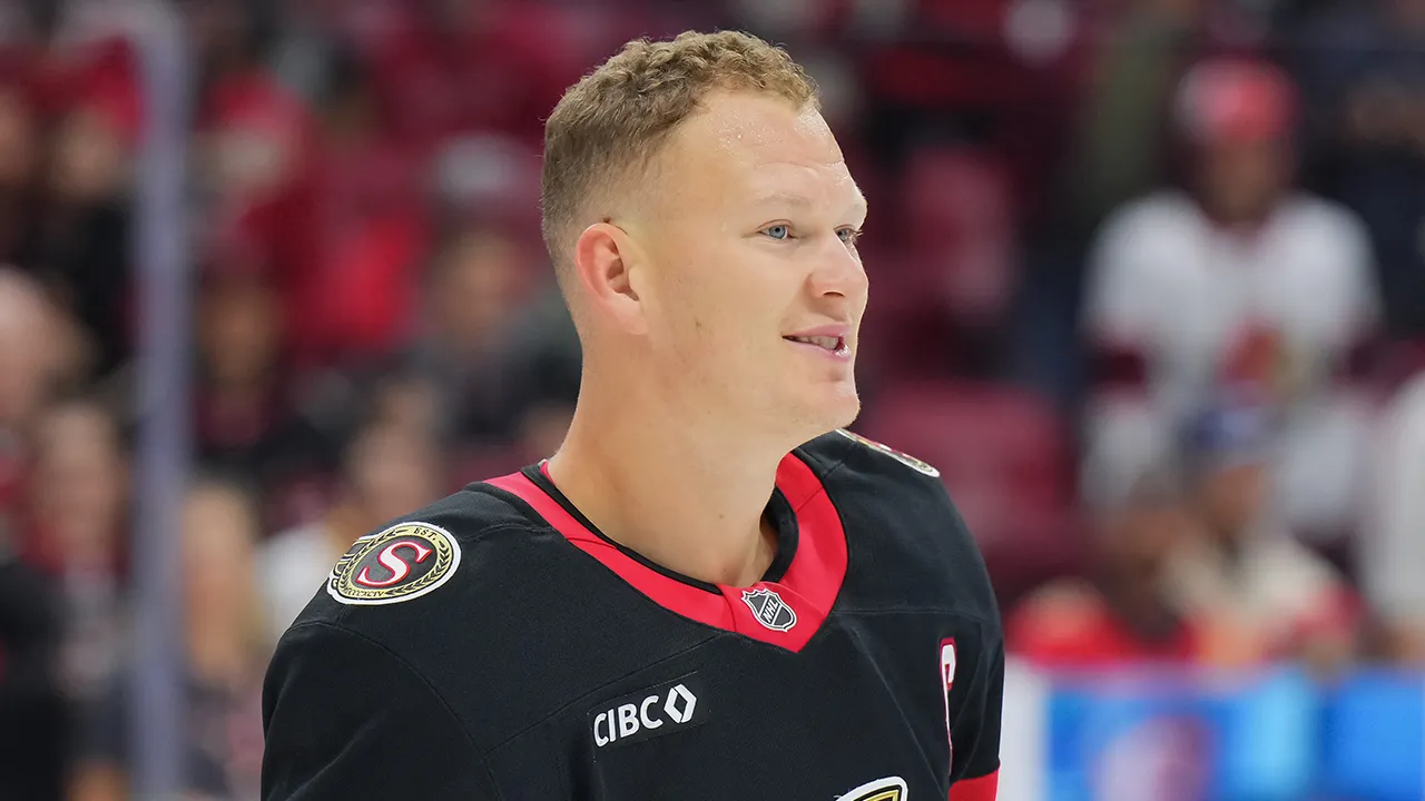 brady tkachuk senators.jpg