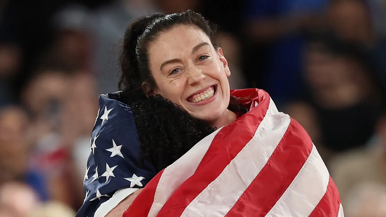 breanna stewart usa 2.jpg