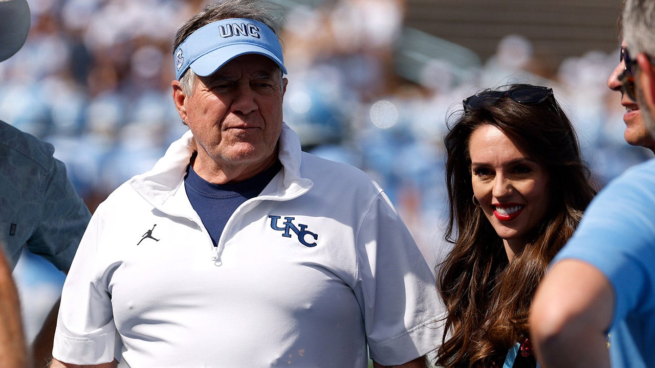 college football bill belichick jordon hudson 020126 1.jpg