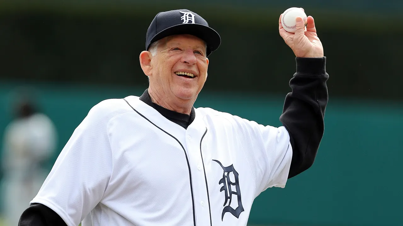 former detroit tigers pitcher mickey lolich.jpg