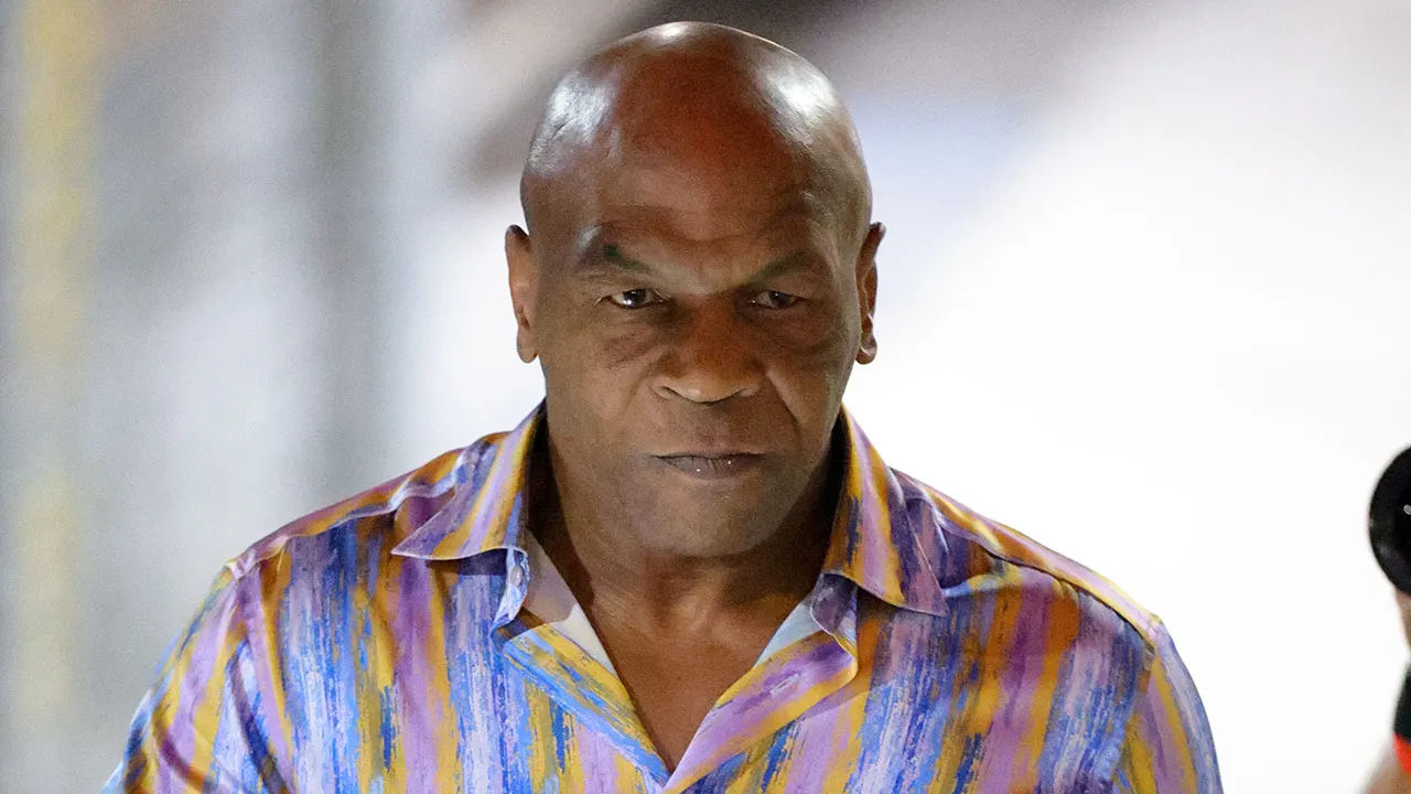 mike tyson looks on.jpg