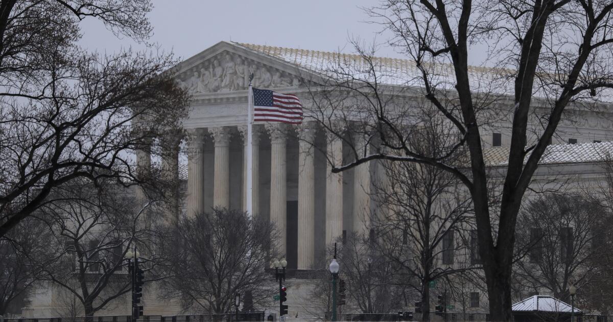 urlhttps3A2F2Fcalifornia times brightspot.s3.amazonaws.com2F272Feb2F0493b7694767a507e270c264.jpeg