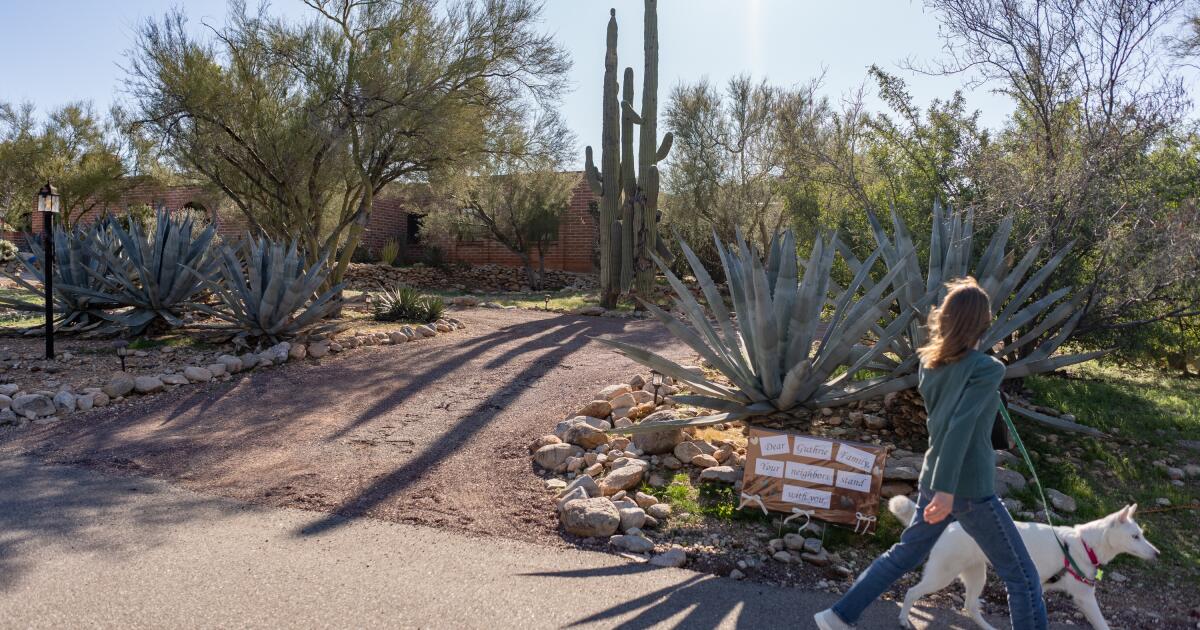 urlhttps3A2F2Fcalifornia times brightspot.s3.amazonaws.com2F2a2Fc82F15bcb6fe46e69f94b6aaa181.jpeg