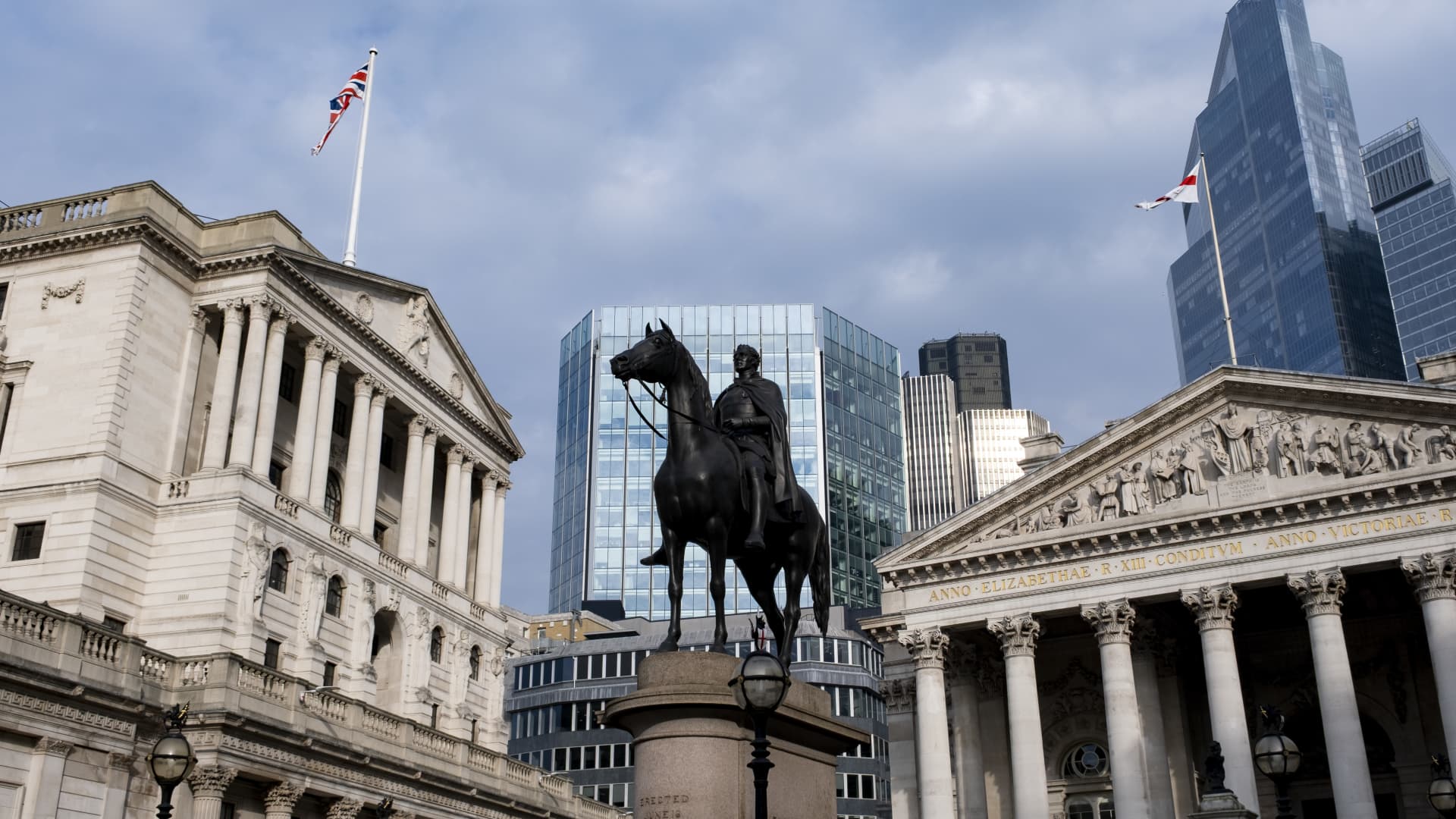 108118813 1742464050338 gettyimages 2201301185 20250219 bank of england 002.jpeg