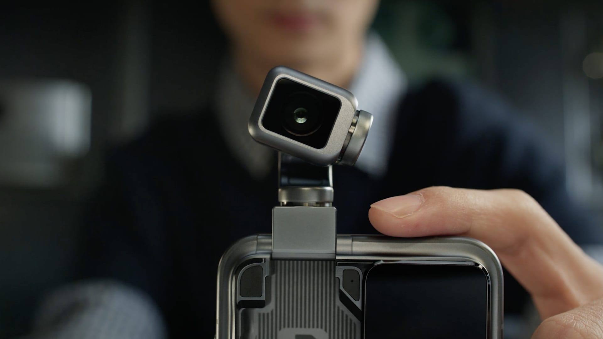 108270813 1772180150382 Robot Phone photo 1.jpg