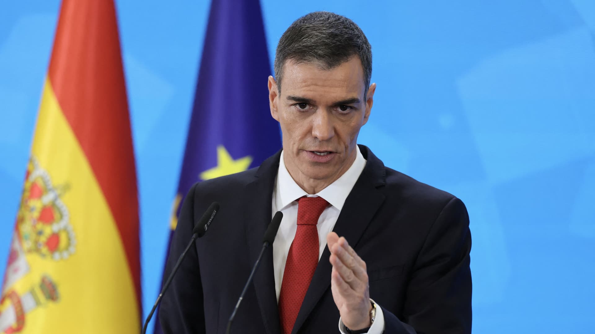 108274052 1772702368141 gettyimages 2251447978 AFP 887C6LM.jpeg