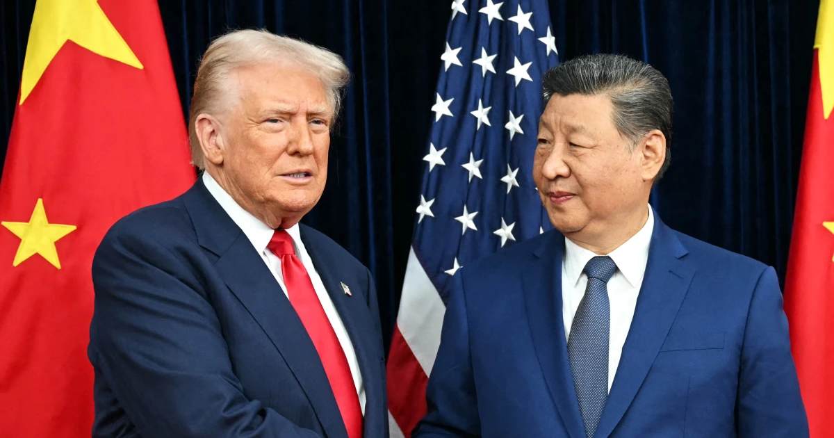 251125 trump xi rs 0847f2.jpg