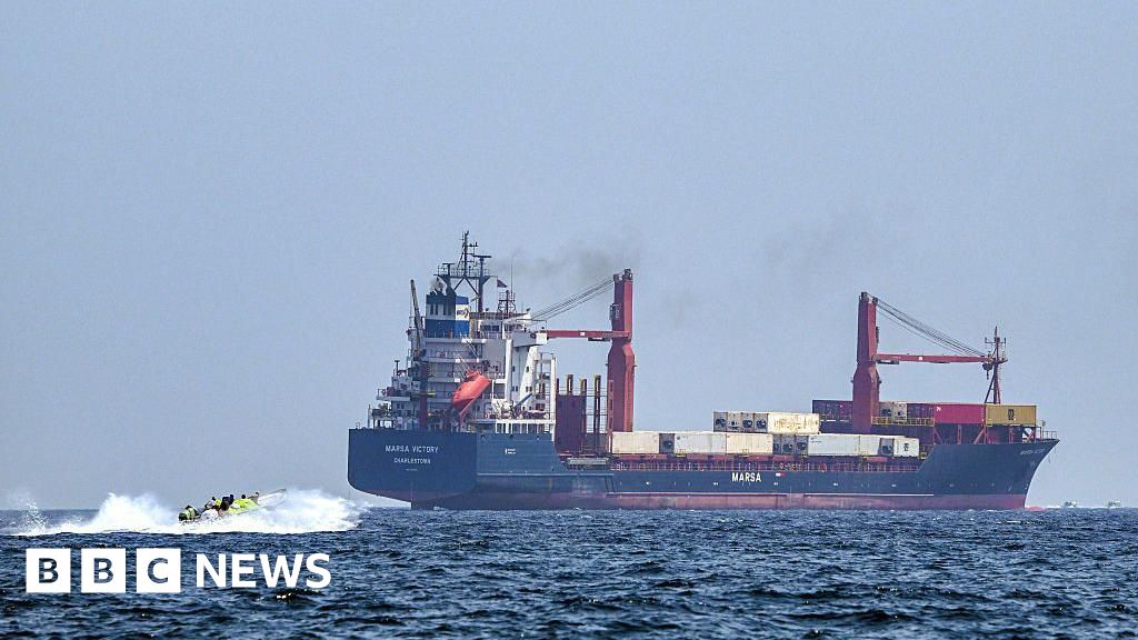 Gas and oil prices soar and shares tumble on fears conflict could escalate 1 8b04af30 1718 11f1 befc 09f0999a306b.jpg