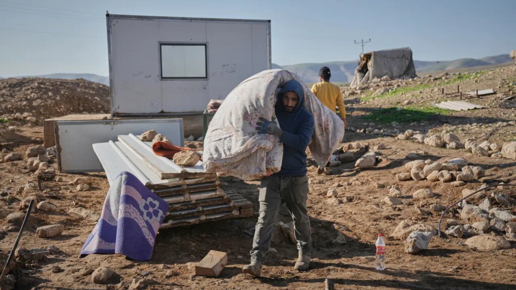 How Israel Used the War in Gaza to Accelerate Settlements in the West Bank 1 Chotiner AP26016436955475.jpg