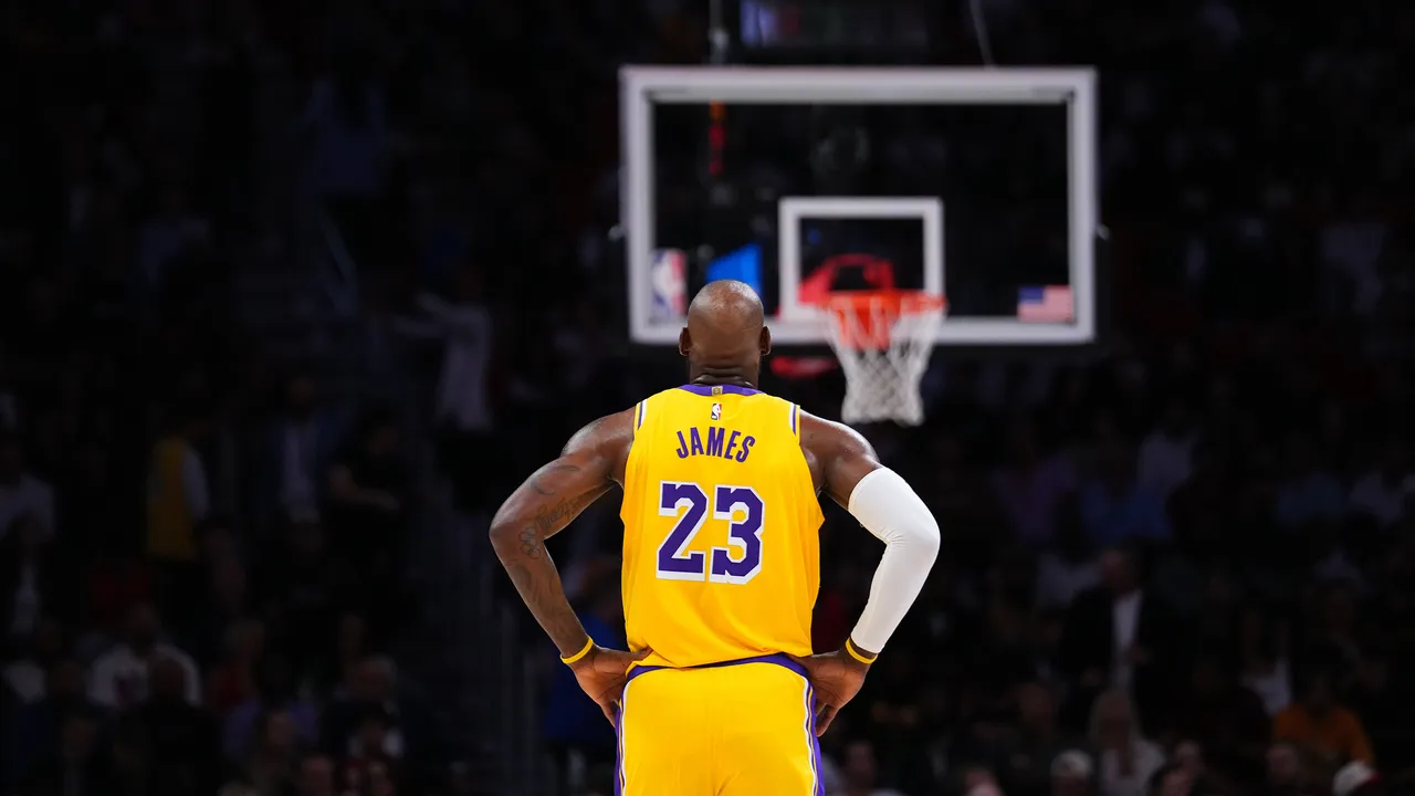 ThomasLebronGettyImages 2267477079.jpg