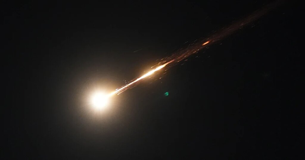 israel iran missile 2267751843.jpg