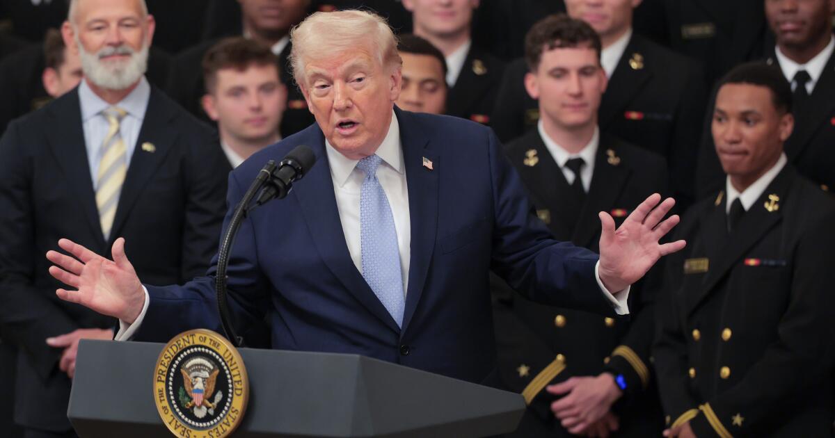 urlhttps3A2F2Fcalifornia times brightspot.s3.amazonaws.com2F232F722F551ac69549a29c06134df3f1.jpeg