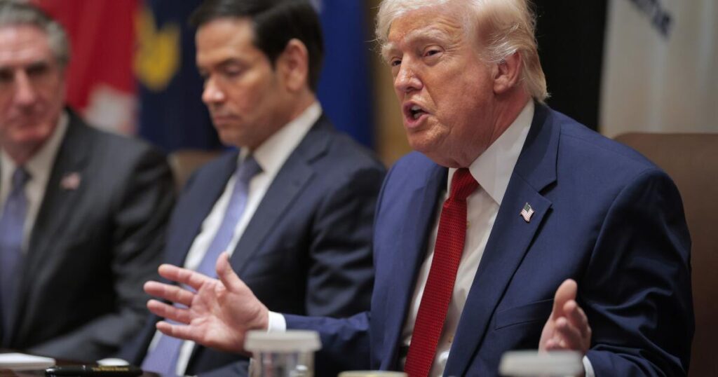 Trump projects confidence, claims Iran is 'begging' for deal, but war exit remains murky 1 urlhttps3A2F2Fcalifornia times brightspot.s3.amazonaws.com2F232Ffb2F883cd2ad42af8420ce757b44.jpeg