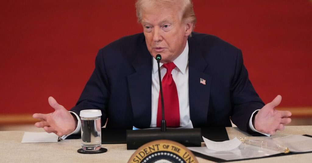 urlhttps3A2F2Fcalifornia times brightspot.s3.amazonaws.com2F282F6a2F7c7fe5c7489b8cf94ab9526d.jpeg