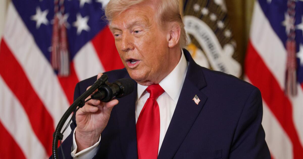 urlhttps3A2F2Fcalifornia times brightspot.s3.amazonaws.com2Fb62Fde2F1d1e33bf40f3a59a183e2301.jpeg