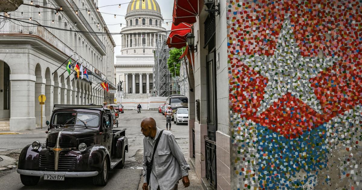 urlhttps3A2F2Fcalifornia times brightspot.s3.amazonaws.com2Fdf2F002F8d8fbf804f3da83428aba8bc.jpeg