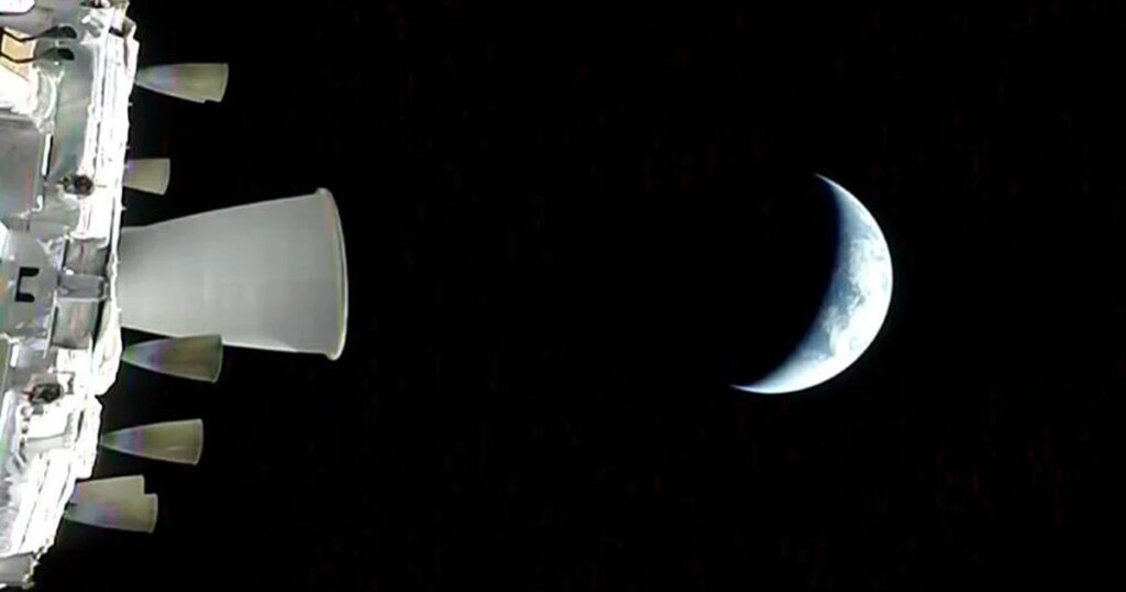 Artemis II crew clears Earth orbit, heads for the moon 1 040226 earthview.jpg