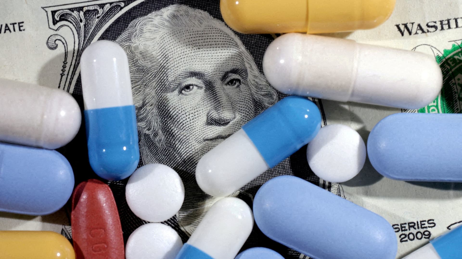 108144276 17470722822025 05 12t173618z 940040002 rc2yj8abm3ue rtrmadp 0 usa trump drugpricing.jpeg