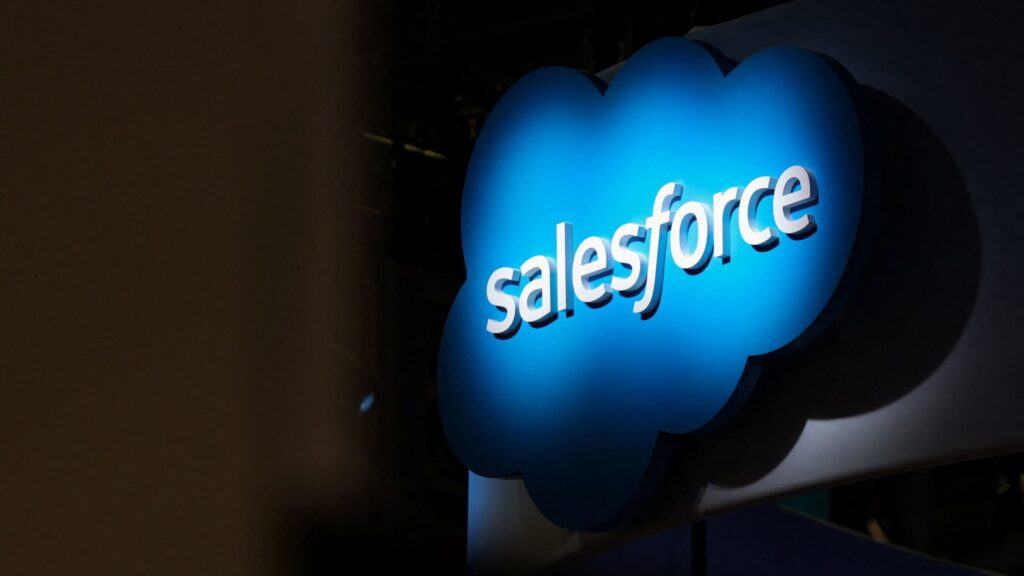 Salesforce won't be discarded in the AI boom, but what companies want is changing 1 108251462 17682578362026 01 12t224212z 492453221 rc2uzia2zith rtrmadp 0 retail nrf conference.jpeg
