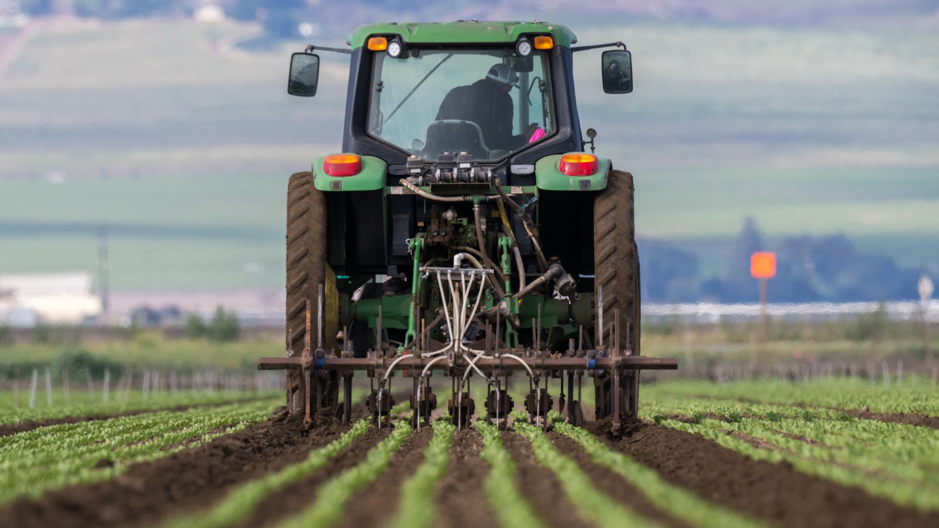 108287953 1775570927331 gettyimages 2268831760 US FARMING.jpeg