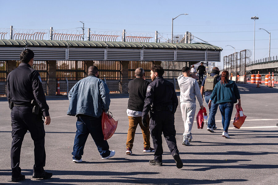 1209465 5 040720NDEPORT20deport.jpg standard.jpg