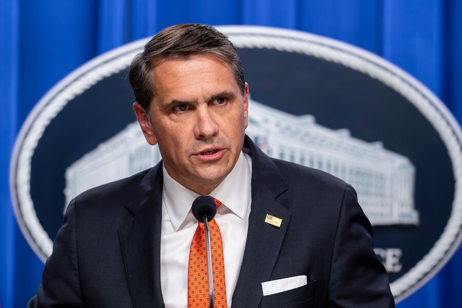 1210424 1 blanche npot 042326 standard.jpg