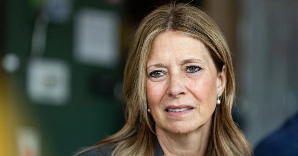 260409 Amy Acton ew 1042p 790470.jpg