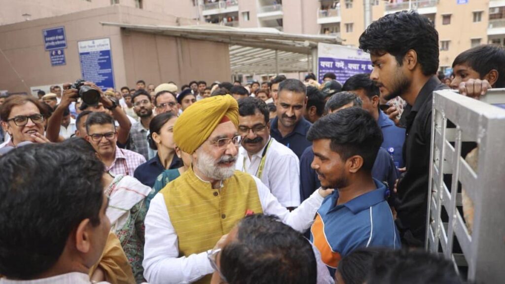 PTI04 16 2026 000449B.jpg