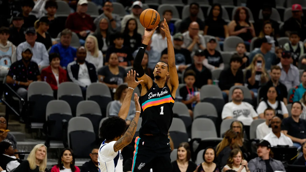 ThomasSpursGettyImages 2270228927.jpg