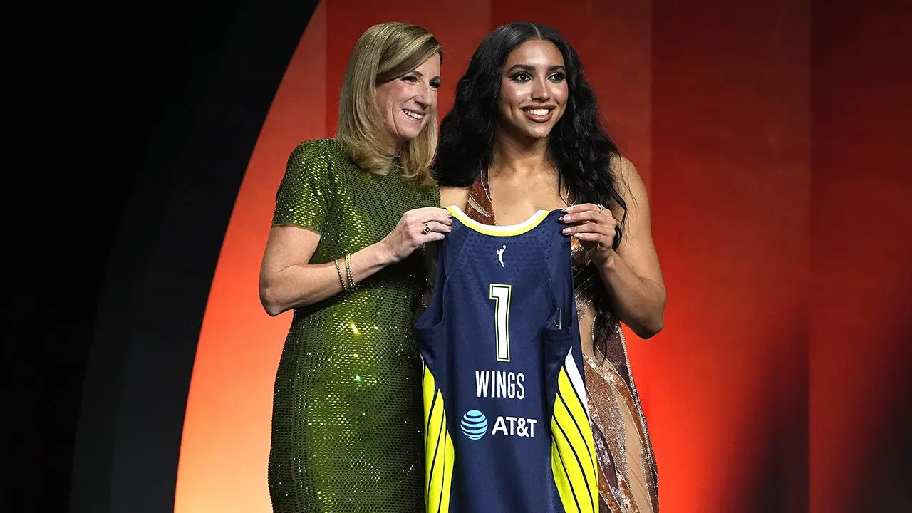azzi fudd wnba draft dallas wings fox news 001.jpeg