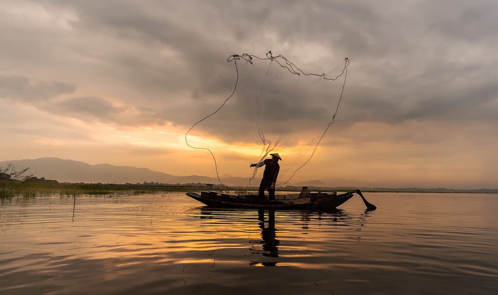 downtoearth2F2026 04 222Fuv4ojwc32FIndigenous fishermen.jpg