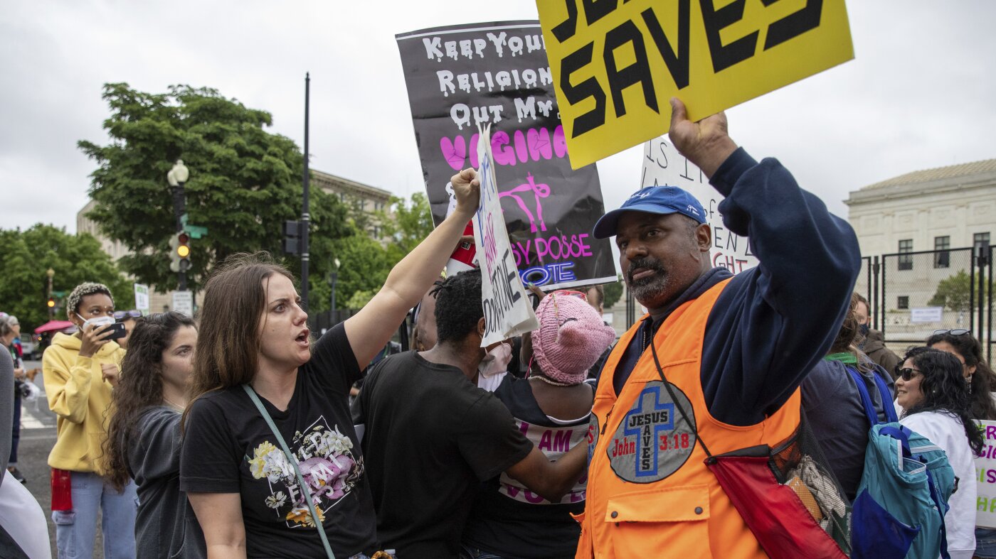 urlhttp3A2F2Fnpr brightspot.s3.amazonaws.com2F162F6e2F68107f6949ffb1f533b2ed69ac242Fap22134.jpeg