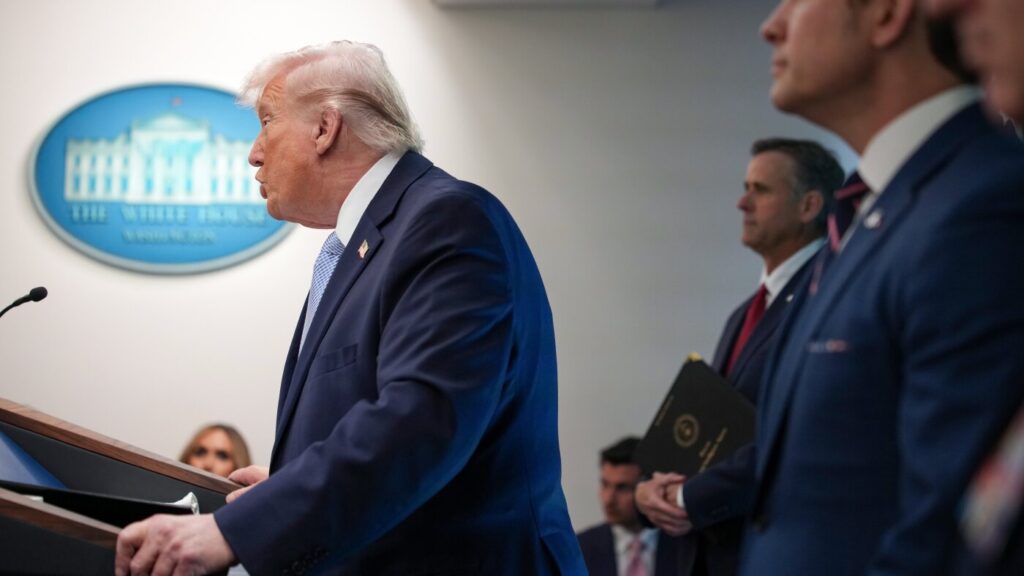 Trump holds press conference on Iran : NPR 1 urlhttp3A2F2Fnpr brightspot.s3.amazonaws.com2Fe62F372Fe808b4ce4104bdeda3ff3384183c2Fgettyim.jpeg