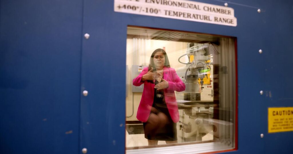 Artemis II to put new reentry plan to the test after heat shield crack 4 urlhttps3A2F2Fcalifornia times brightspot.s3.amazonaws.com2F012F342Fd64ee17e42419b9a3347b132.jpeg