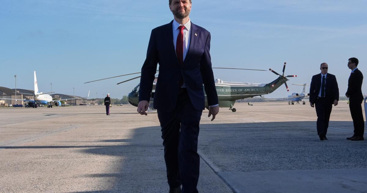 urlhttps3A2F2Fcalifornia times brightspot.s3.amazonaws.com2F032F9a2F8bed0e464095b0a6046641a7.jpeg