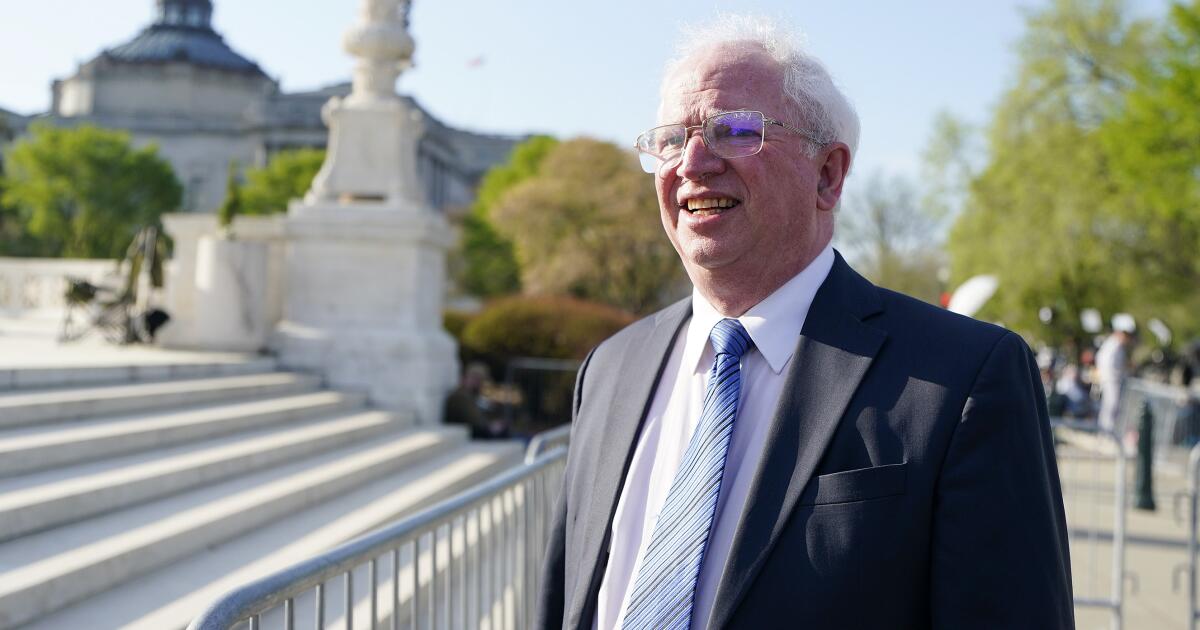 urlhttps3A2F2Fcalifornia times brightspot.s3.amazonaws.com2F322Fd92F086a206a4e12a94aeb9d57d4.jpeg