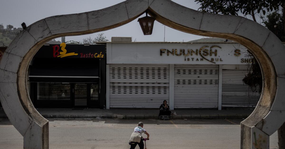 urlhttps3A2F2Fcalifornia times brightspot.s3.amazonaws.com2F942Fcc2Faf51091d4f49a870f751a349.jpeg