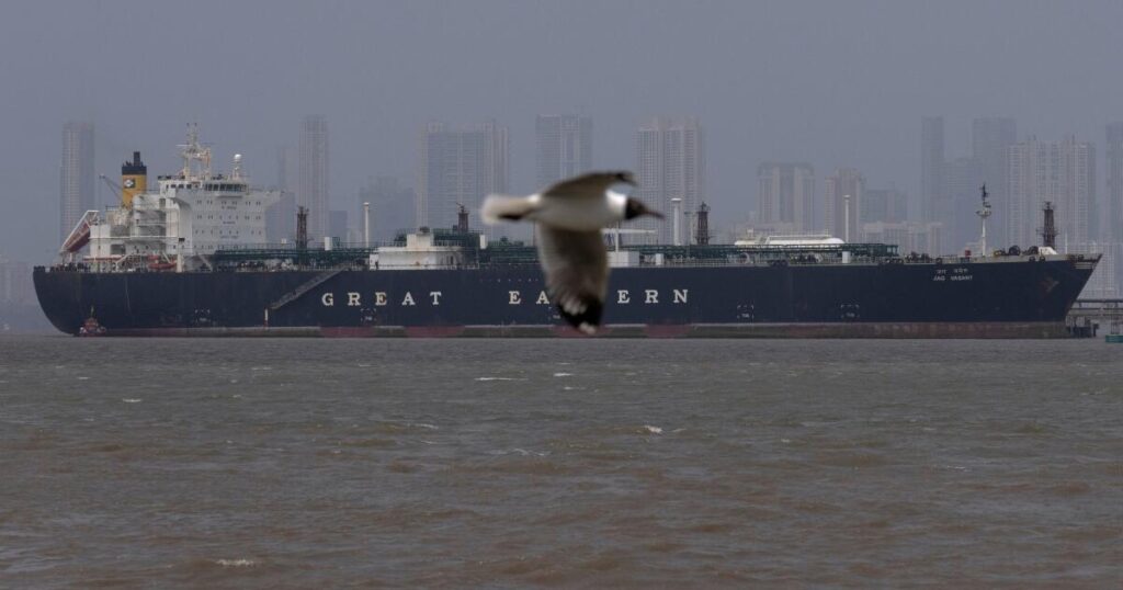 urlhttps3A2F2Fcalifornia times brightspot.s3.amazonaws.com2Fbe2F332Fb4bf3e69414c9bf075746c85.jpeg