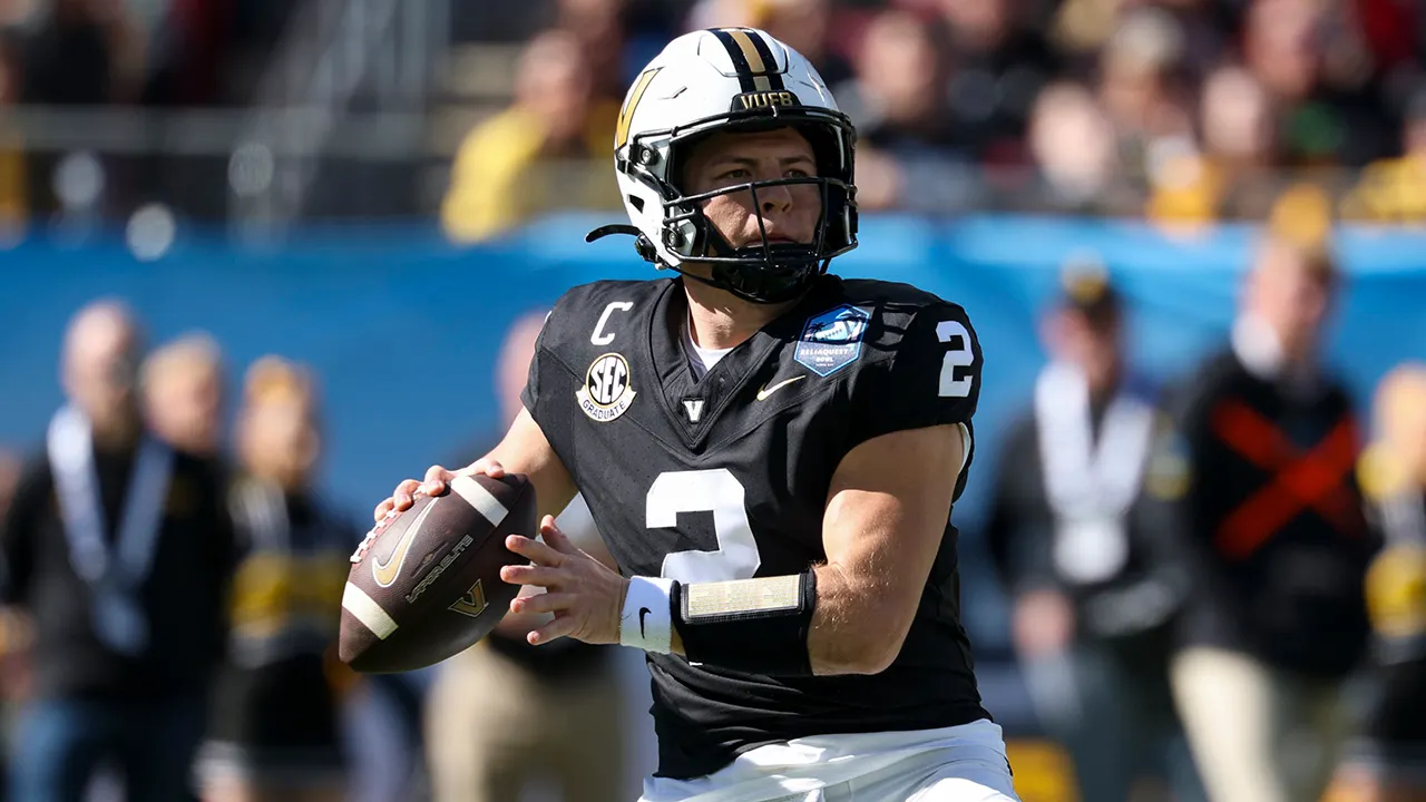 vanderbilt diego pavia 012726 2.jpg