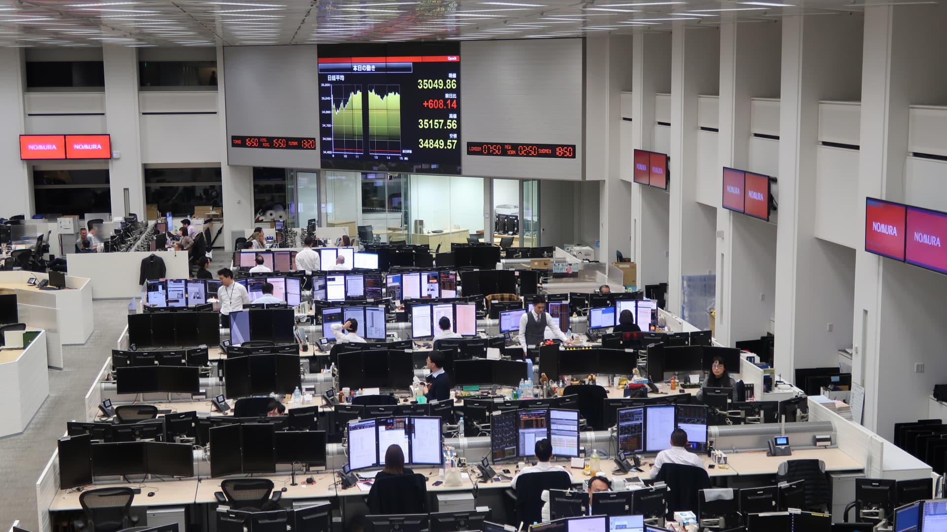 107380769 1709250125873 gettyimages 1916300460 JAPAN NIKKEI.jpeg