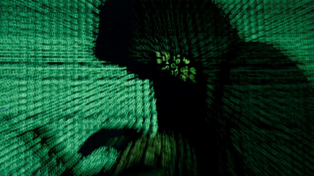 2024 02 21T140030Z 702616538 RC2176ARDFCQ RTRMADP 3 APPLE IMESSAGE SPYWARE.JPG