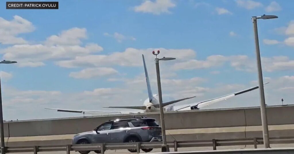 630 newark plane image.jpg