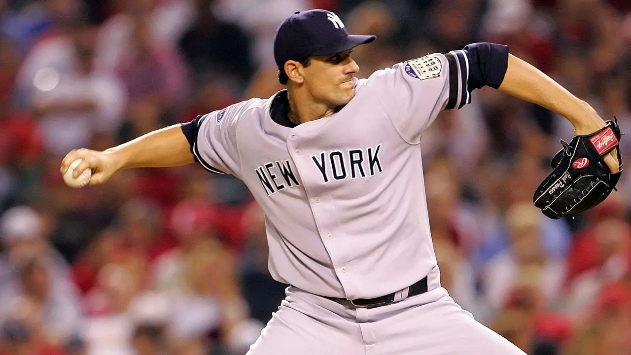 carl pavano pitching angel stadium fox news 001.jpeg