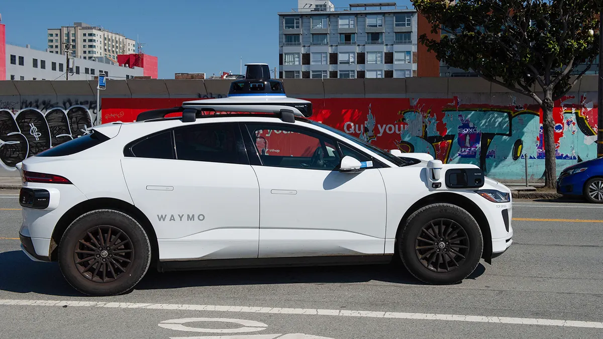 robotaxi photo 1.jpg