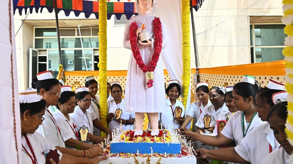 vjkvg nurses201.JPG