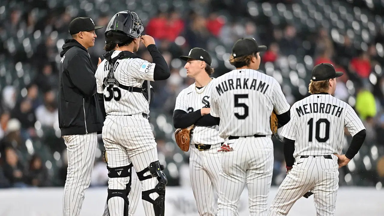 white sox mound visit chicago fox news 001.jpeg